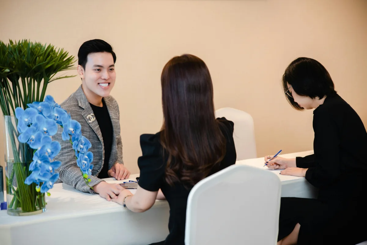 Nhân viên tín dụng là gì? Công việc, mức lương và sự thật cần biết